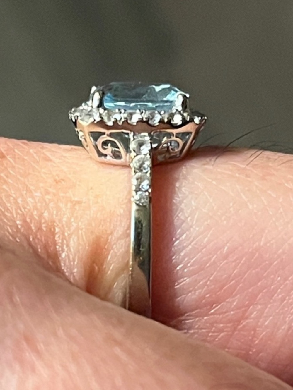 $1149 - Picture 4 of 17